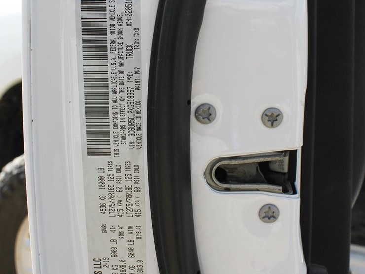 2019-dodge-ram-2500-image-13