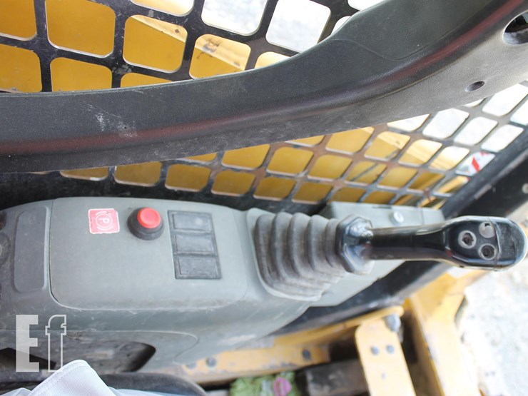 2006-komatsu-pc300-lc-4-image-13
