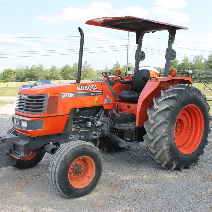 KUBOTA M6800