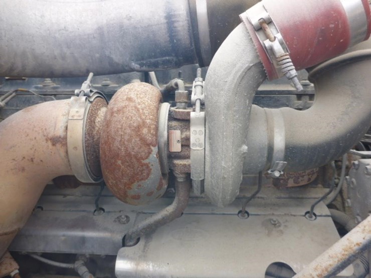2002-mack-rb688s-image-26