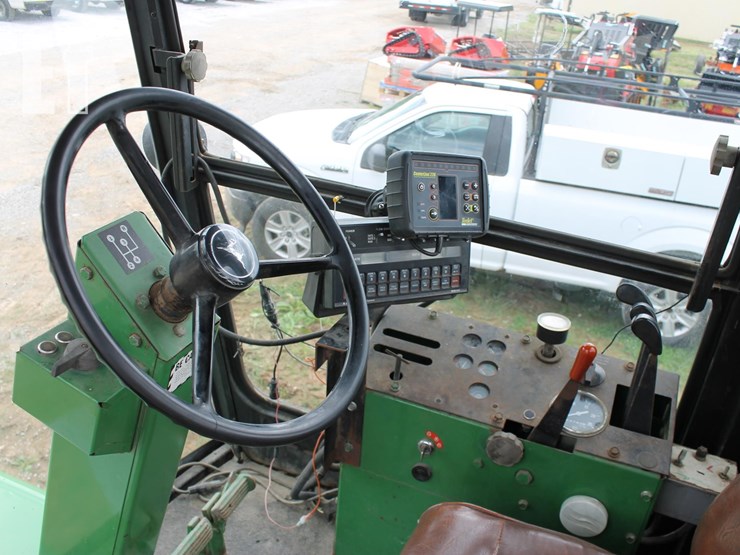 john-deere-6000-image-12