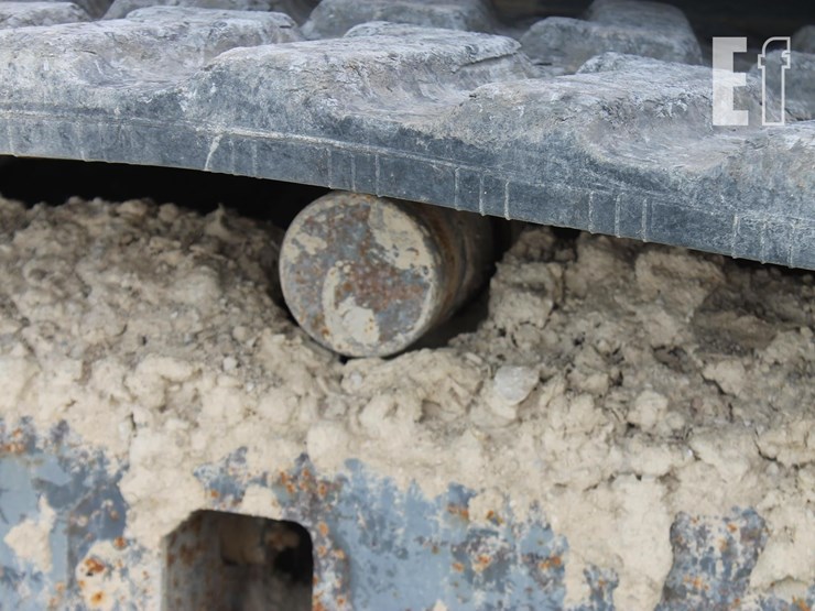 takeuchi-tb235-image-13