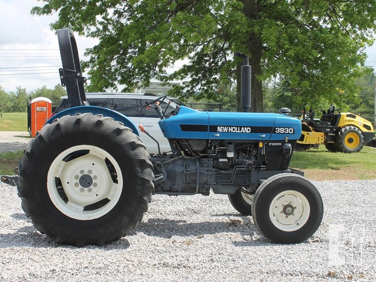 new-holland-3930-image-6