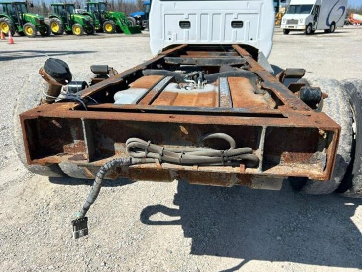 2008-ford-f550-xl-image-52