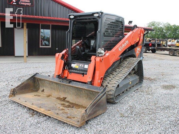2022-kubota-svl97-2-image-1