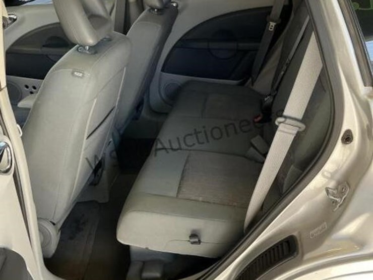 2009-chrysler-pt-cruiser-image-23