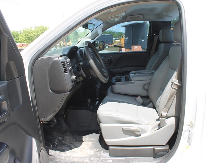 2016-chevrolet-silverado-1500-image-8