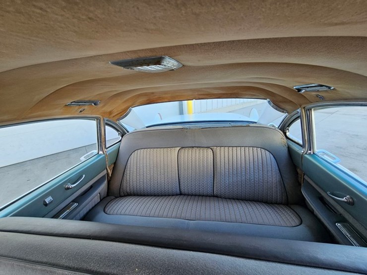 #61-•-1954-cadillac-fleetwood-series-60-4-door-sedan-image-48
