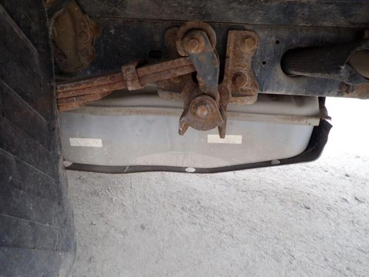 2014-ford-f550-xl-image-81