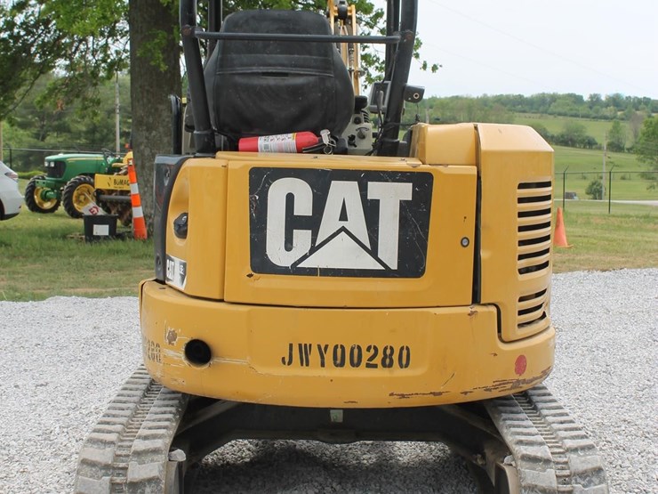 caterpillar-303.5e2-cr-image-4