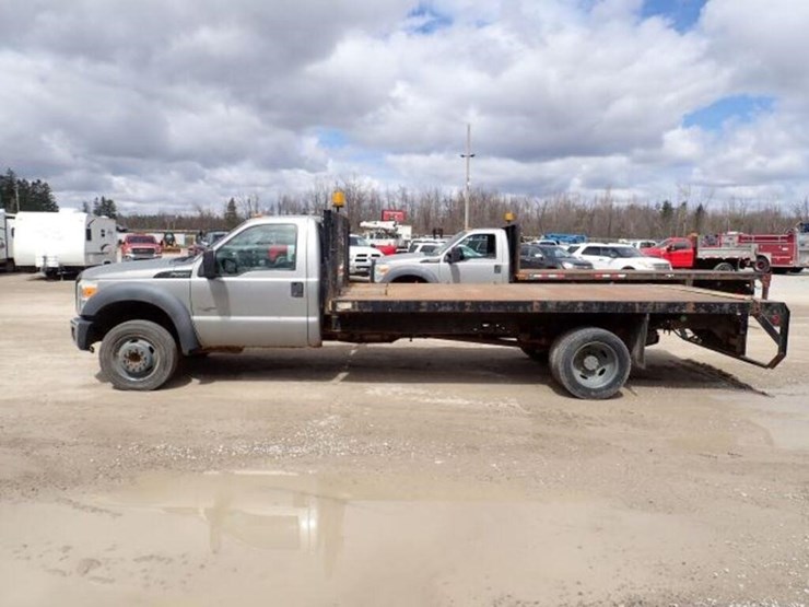 2011-ford-f550-xl-image-8