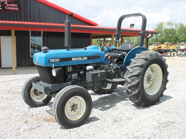 new-holland-3930-image-1