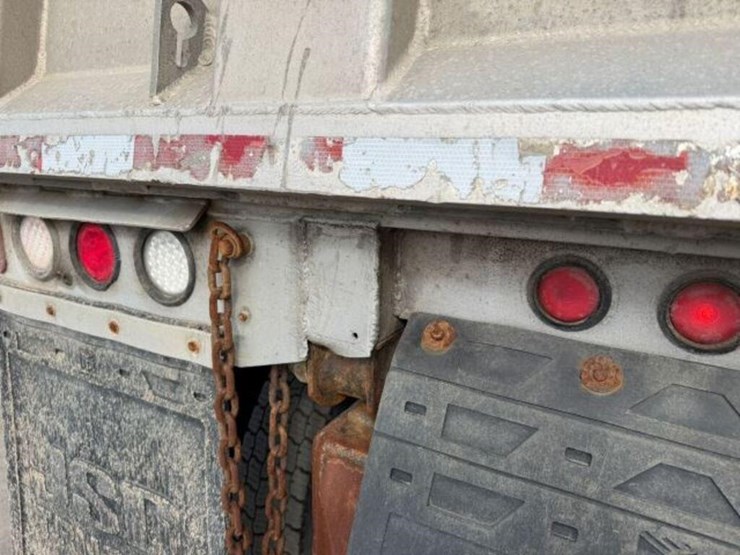 2003-peterbilt-378-image-33