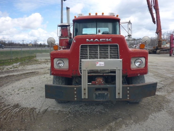 2002-mack-rb688s-image-7