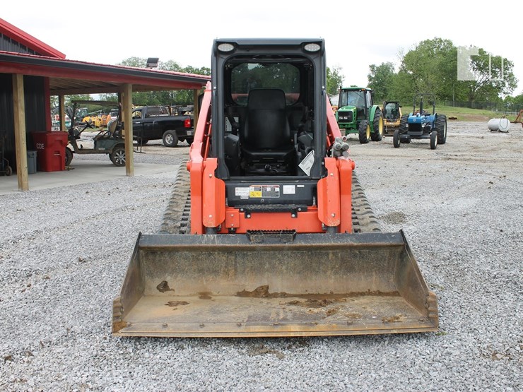 2022-kubota-svl97-2-image-2