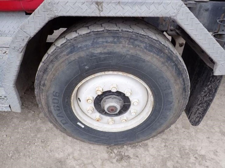 1999-mack-rb690s-image-68