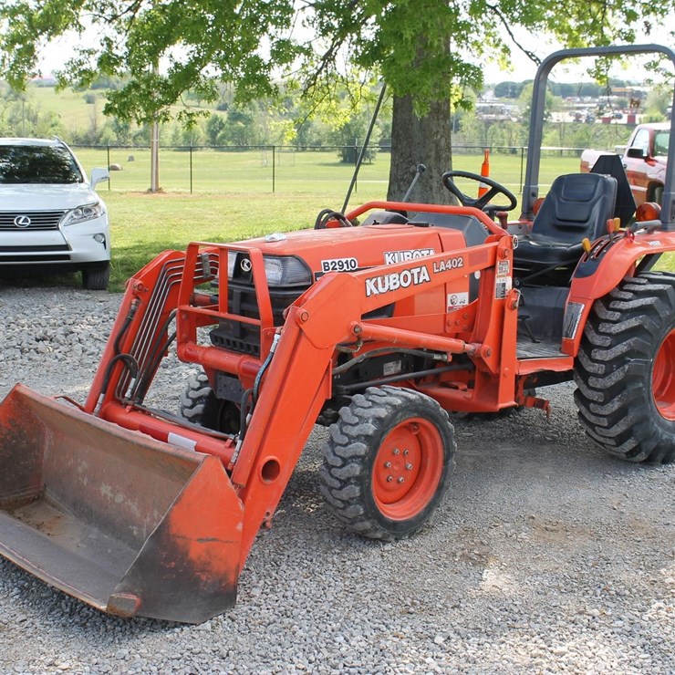 KUBOTA B2910