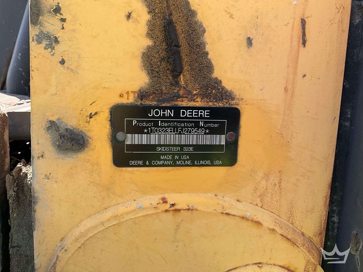 2015-deere-323e-image-5