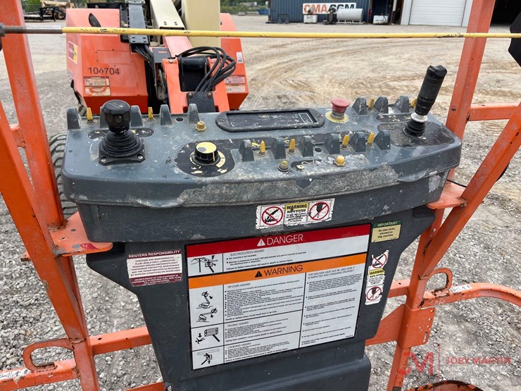 2016-jlg-340aj-image-11