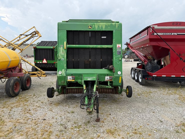 2006-john-deere-567-image-2