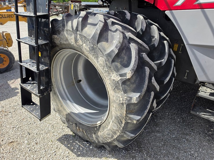 2013-massey-ferguson-9560-image-12