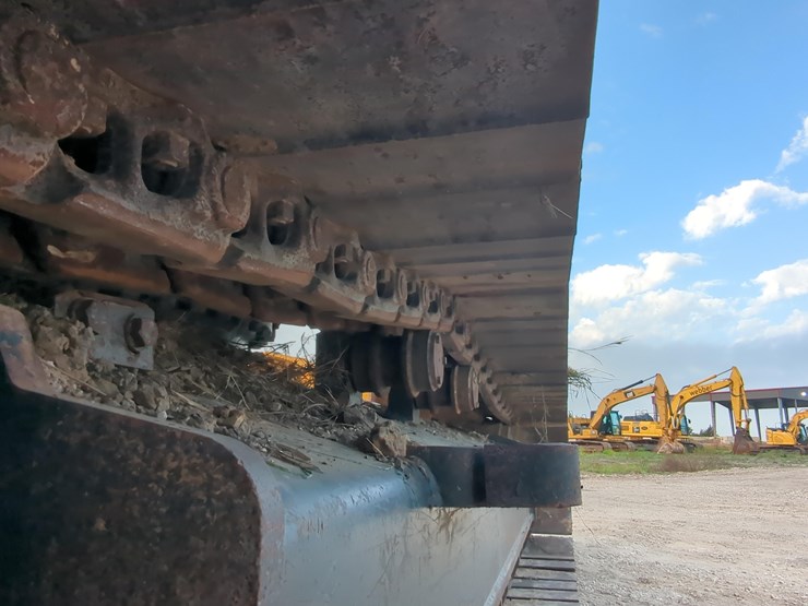 2022-komatsu-pc360-lc-11-image-12