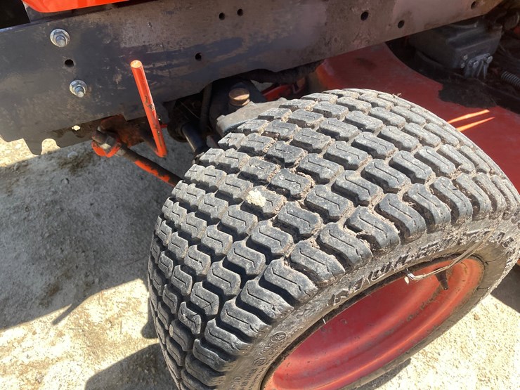 kubota-bx2670-image-68