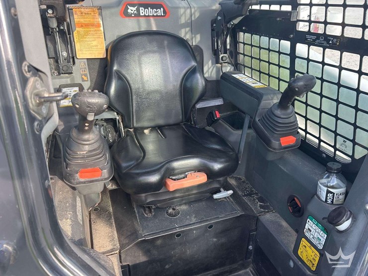 2021-bobcat-t66-image-12
