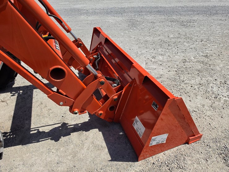 2022-kubota-m5-111-image-6