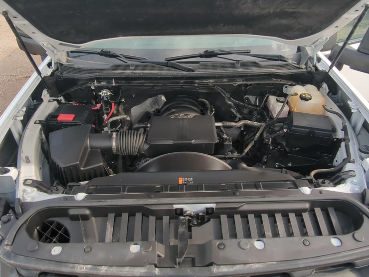 2023-chevrolet-2500-image-9