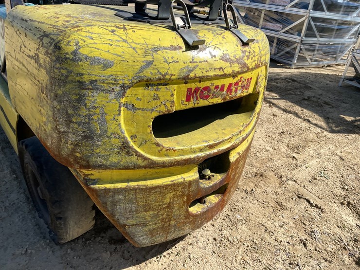 #308-•-komatsu-6,000-lbs,-propane-forklift-(non-moving)-image-15