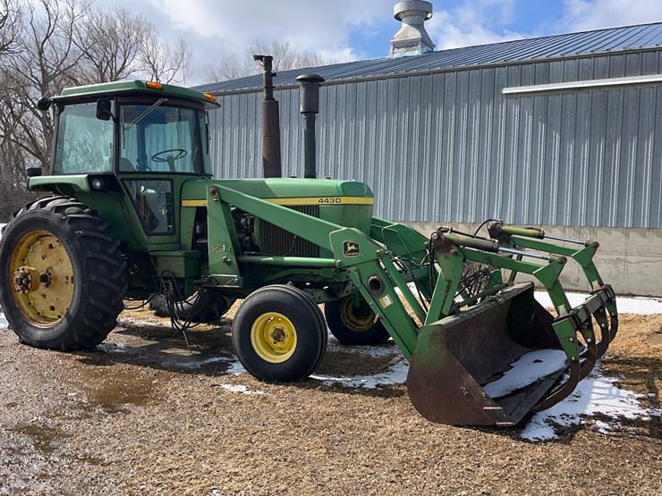 1975-john-deere-4430-image-4