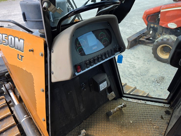 2014-case-850m-lt-image-13