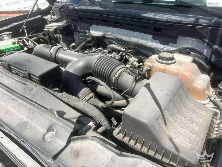 2013-ford-f150-image-16
