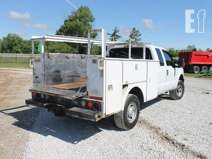 2012-ford-f350-image-3