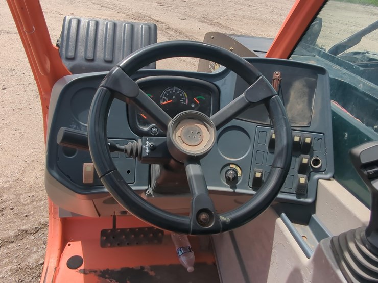 jlg-642-image-10