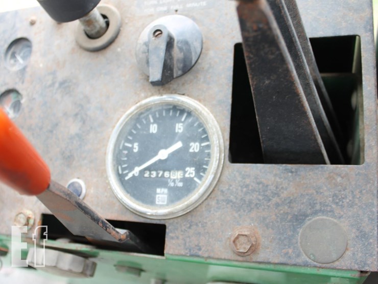 john-deere-6000-image-13