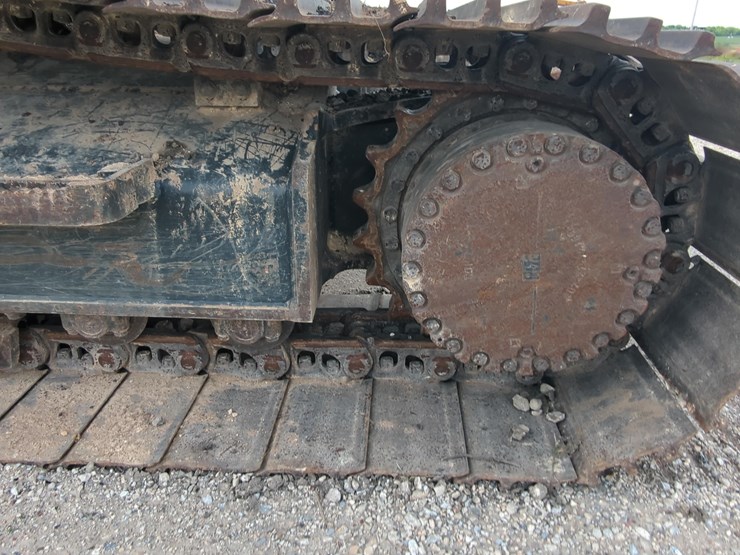 2022-komatsu-pc360-lc-11-image-12