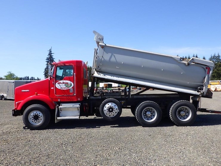 1999-kenworth-t800-image-12