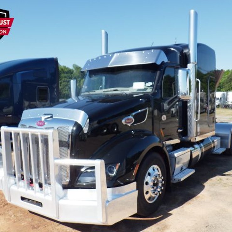 2022 PETERBILT 579