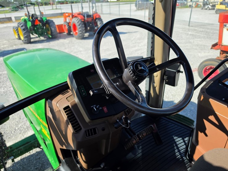1994-john-deere-7200-image-9