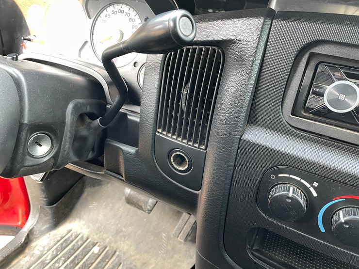 2003-dodge-ram-1500-image-68