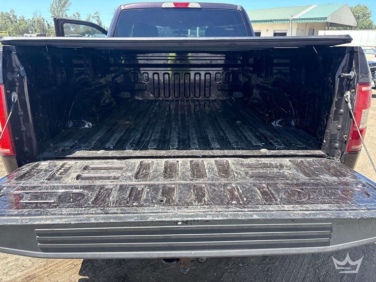 2018-ford-f150-image-12