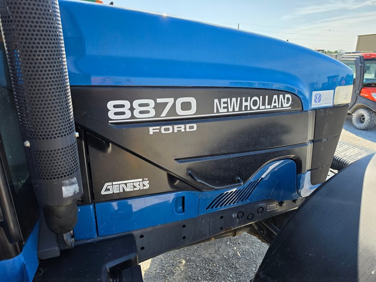 2001-new-holland-8870-image-19