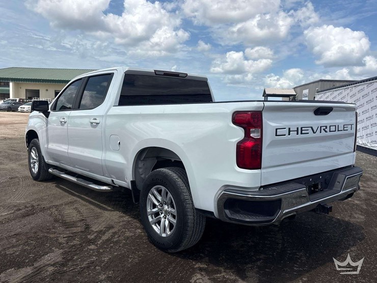 2020-chevrolet-silverado-1500-image-4
