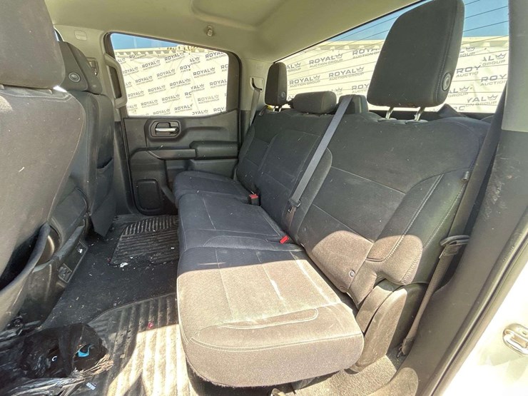 2022-chevrolet-silverado-1500-image-21