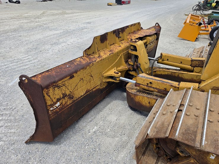 2002-caterpillar-d6m-lgp-image-5