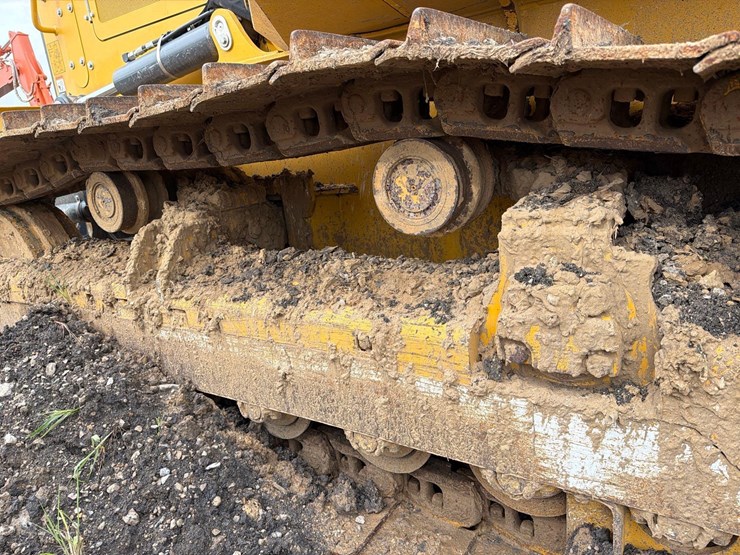 2022-deere-700l-xlt-image-12