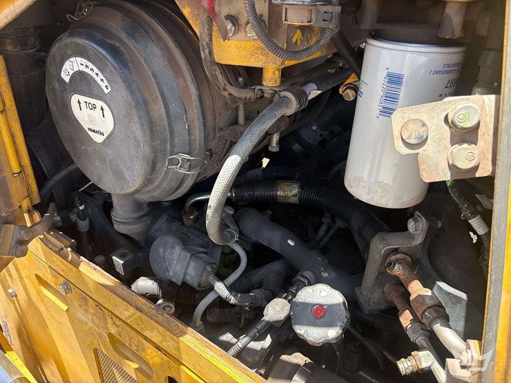 2018-komatsu-d51pxi-24-image-8