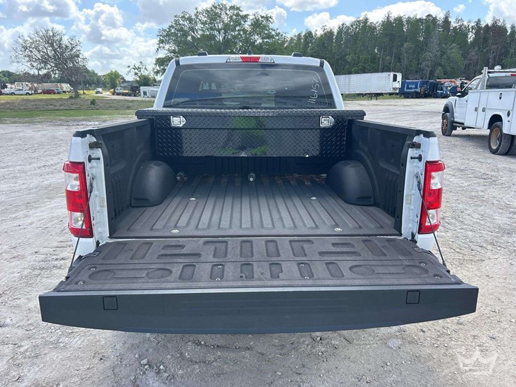 2022-ford-f150-image-24